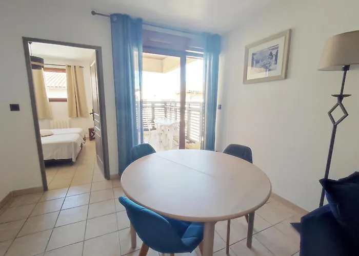 公寓 Avec Terrasse Et Parking En Centre D'uzes