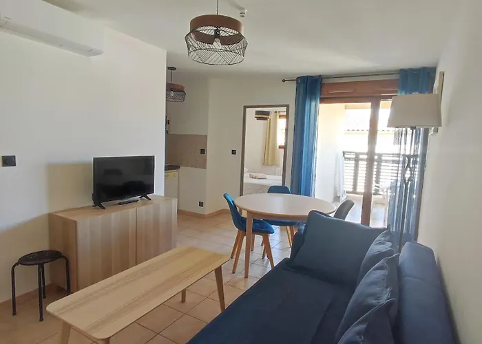 公寓 Avec Terrasse Et Parking En Centre D'uzes